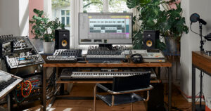 A photo of an ableton-hardware hybrid setup.